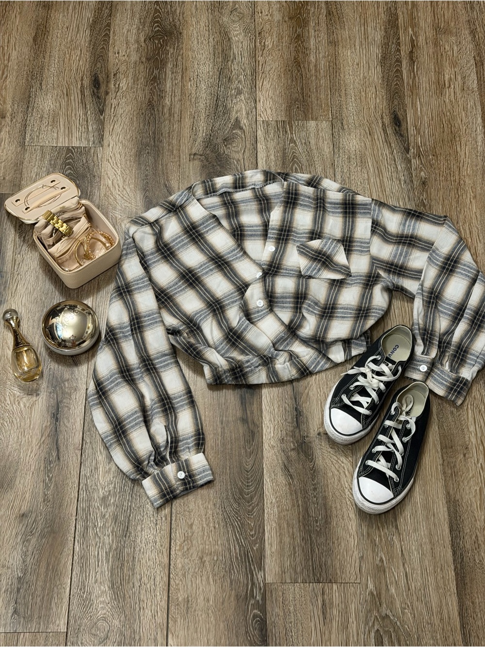 SHEIN Plaid Cropped Button Front Blouse | Size Small